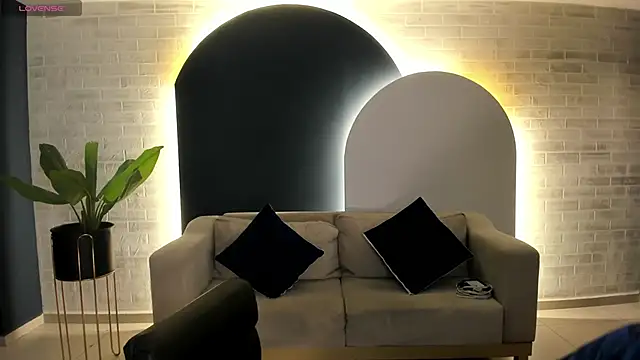 ScarlettBoss online show from 12/16/25, 10:53