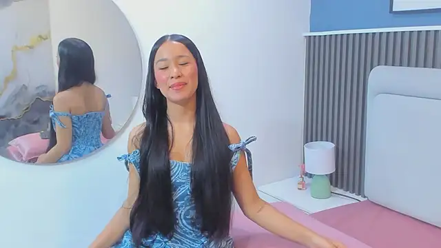 lily  star online show from 03/06/26, 03:36