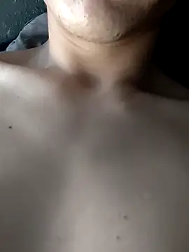 Snapshot of LAIR23 chatting on 10/27/25, 09:41 LAIR23 online show from 10/27/25, 09:41