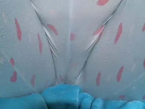 Snapshot of Darkplay_extreme chatting on 11/02/25, 01:13 Darkplay extreme online show from 11/02/25, 01:13