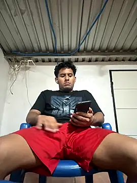 Snapshot of Johnxxx22 chatting on 11/21/25, 08:24 Johnxxx22 online show from 11/21/25, 08:24