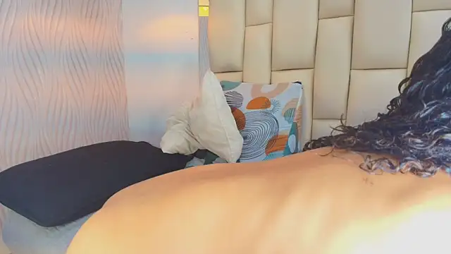 Vero Temptation online show from 11/27/25, 12:07