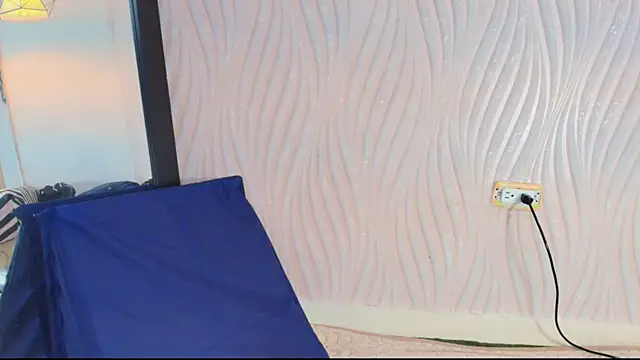 Vero Temptation online show from 12/19/25, 12:12