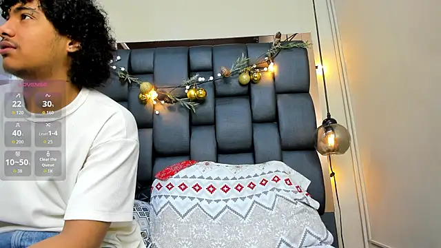 Miriam milf online show from 12/18/25, 12:22