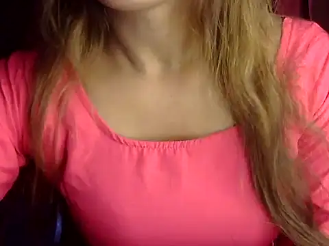 Snapshot of heartless_Queen chatting on 09/22/25, 04:58 heartless Queen online show from 09/22/25, 04:58