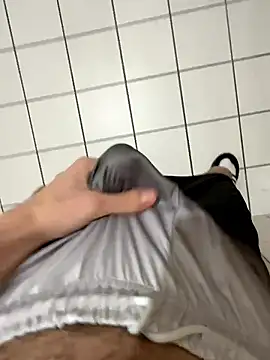 Snapshot of Dicksxd chatting on 01/10/26, 09:41 Dicksxd online show from 01/10/26, 09:41