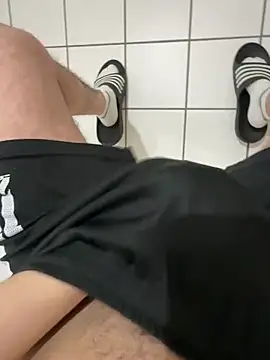 Snapshot of Dicksxd chatting on 02/03/26, 04:56 Dicksxd online show from 02/03/26, 04:56