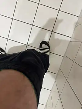 Snapshot of Dicksxd chatting on 02/11/26, 07:08 Dicksxd online show from 02/11/26, 07:08