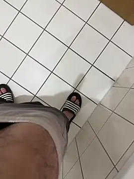 Snapshot of Dicksxd chatting on 03/05/26, 05:20 Dicksxd online show from 03/05/26, 05:20