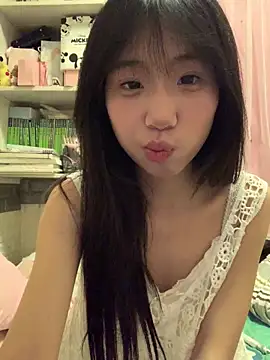 Snapshot of anan--baby chatting on 03/22/26, 03:15 anan--baby online show from 03/22/26, 03:15