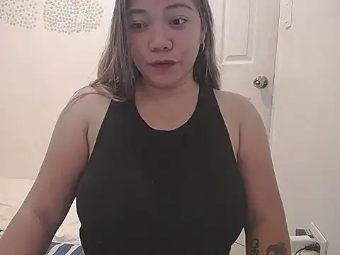 briannalove222 online show from 10/14/25, 01:17