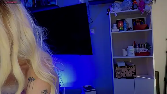 Snapshot of Kkkylie chatting on 02/05/26, 11:26 Kkkylie online show from 02/05/26, 11:26