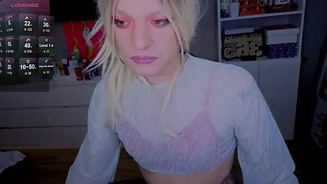 Snapshot of Kkkylie chatting on 03/05/26, 02:40 Kkkylie online show from 03/05/26, 02:40