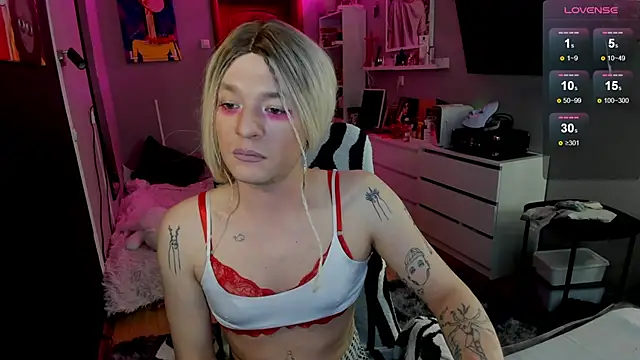 Kkkylie online show from 04/14/26, 05:08