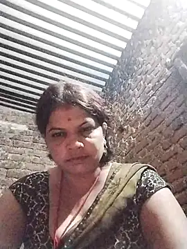 Snapshot of Bhavna_hot chatting on 09/21/25, 10:22 Bhavna hot online show from 09/21/25, 10:22