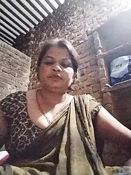 Snapshot of Bhavna_hot chatting on 09/25/25, 08:01 Bhavna hot online show from 09/25/25, 08:01