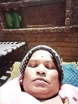 Snapshot of Bhavna_hot chatting on 11/29/25, 07:06 Bhavna hot online show from 11/29/25, 07:06