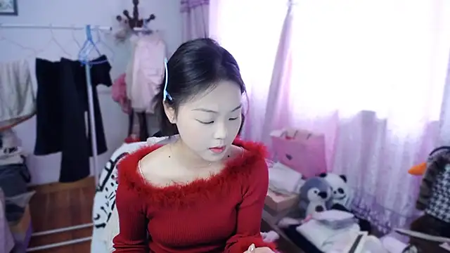 yao-yao  online show from 12/20/25, 04:19