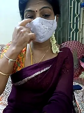 Snapshot of Rithya27 chatting on 10/16/25, 04:08 Rithya27 online show from 10/16/25, 04:08