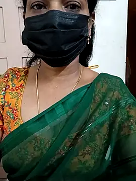 Snapshot of Rithya27 chatting on 03/27/26, 06:07 Rithya27 online show from 03/27/26, 06:07