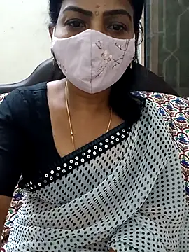 Snapshot of Rithya27 chatting on 04/01/26, 06:05 Rithya27 online show from 04/01/26, 06:05