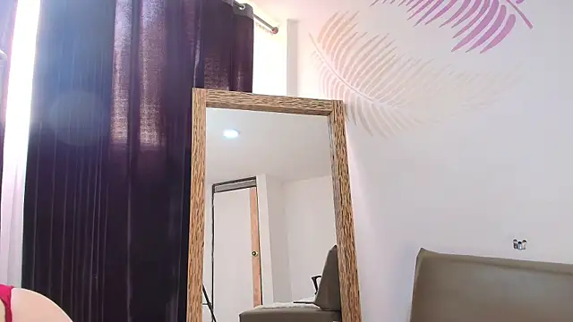 Lily rousee  online show from 06/22/26, 12:57