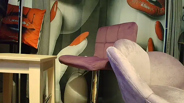 Snapshot of utopia2025 chatting on 02/13/26, 01:23 utopia2025 online show from 02/13/26, 01:23