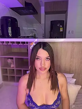 Bella-taylorr online show from 03/23/26, 06:39