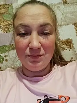 Kiss Eva online show from 11/07/25, 05:35