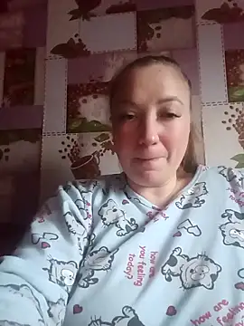Snapshot of Kiss_Eva chatting on 04/08/26, 04:07 Kiss Eva online show from 04/08/26, 04:07