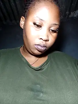 OCEANSQUITERXXX online show from 11/01/25, 06:04