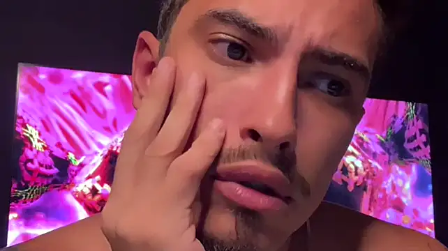 Snapshot of EduXavier26 chatting on 02/05/26, 10:58 EduXavier26 online show from 02/05/26, 10:58