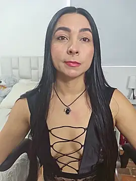 Snapshot of Ms_milarose chatting on 12/14/25, 07:51 Ms milarose online show from 12/14/25, 07:51