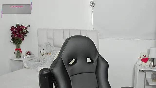 Ms milarose online show from 02/22/26, 08:29