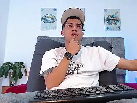 david santos16 online show from 09/24/25, 11:41