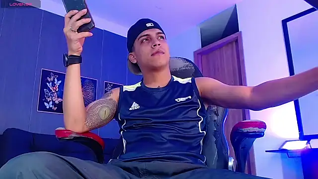 david santos16 online show from 10/06/25, 04:54