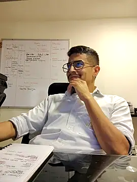 Snapshot of Juann-cock chatting on 11/29/25, 02:03 Juann-cock online show from 11/29/25, 02:03