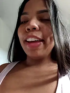 Snapshot of CloeeHills_ chatting on 10/02/25, 01:40 CloeeHills online show from 10/02/25, 01:40