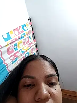 Snapshot of CloeeHills_ chatting on 10/09/25, 03:37 CloeeHills online show from 10/09/25, 03:37