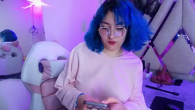 Lilith curvy online show from 11/02/25, 08:00