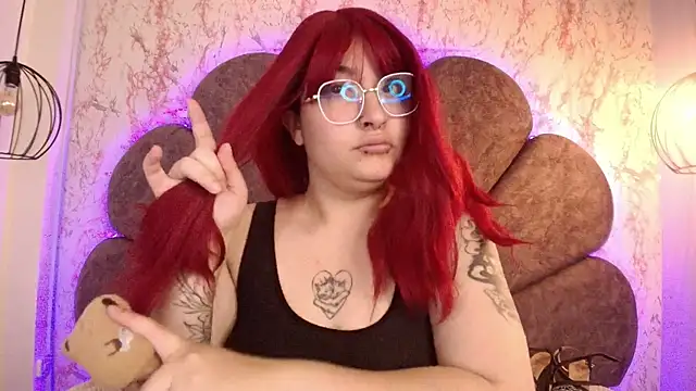 Lilith curvy online show from 11/16/25, 07:19