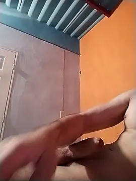 Snapshot of KingMaxiZ chatting on 10/11/25, 05:17 KingMaxiZ online show from 10/11/25, 05:17