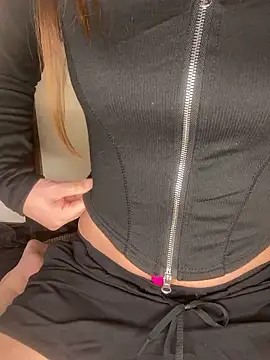 Snapshot of miko_o0 chatting on 10/12/25, 02:38 miko o0 online show from 10/12/25, 02:38