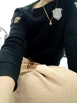 Buny vera online show from 11/17/25, 01:55