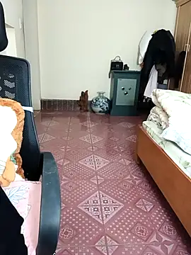 Moona heny online show from 11/21/25, 11:53