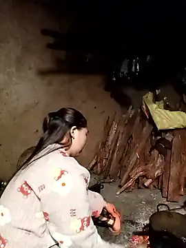 quynhkoolbae online show from 01/15/26, 05:34