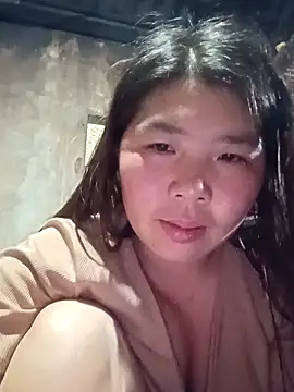 quynhkoolbae online show from 04/28/26, 01:16