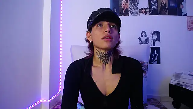 Snapshot of bellamy_095 chatting on 03/13/26, 10:16 bellamy 095 online show from 03/13/26, 10:16