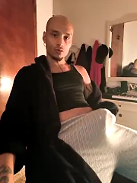 IskanderDemian online show from 03/15/26, 06:25