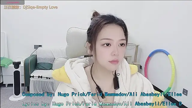 Lcey 66 online show from 02/02/26, 01:21